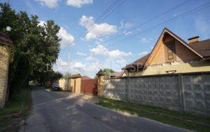 Будинок для зйомок. Осокорки