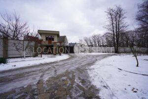Будинок для зйомок. Обухівська траса