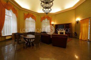 Будинок для зйомок. Столичне Шосе