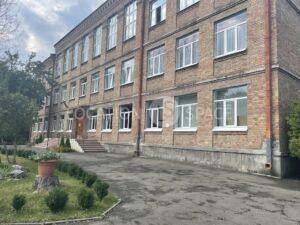 Різне для зйомок. Школа