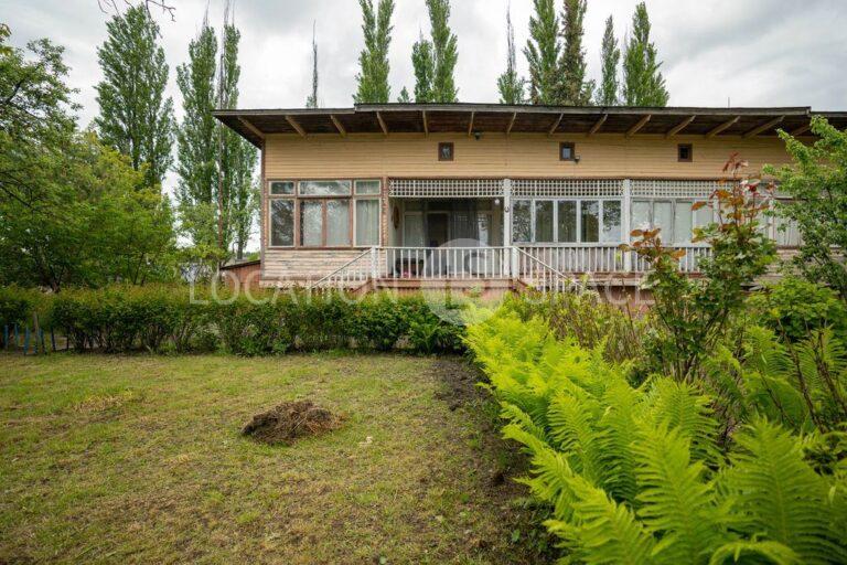Будинок для зйомок. Лютіж
