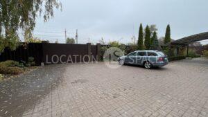 Будинок для зйомок. Осокорки