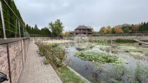 Будинок для зйомок. Осокорки
