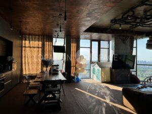 Квартира для зйомок. Солом'янський