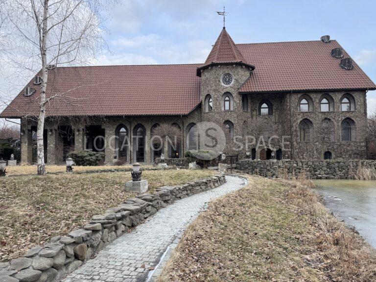 Будинок для зйомок. Обухівська траса