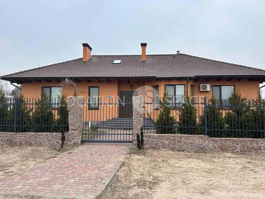 Будинок для зйомок. Горбовичі