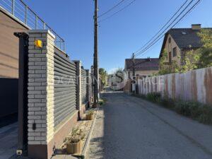 Будинок для зйомок. Воскресенка