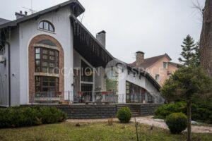 Будинок для зйомок. Обухівська траса