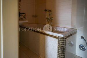 Будинок для зйомок. Обухівська траса